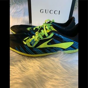 Brooks Wire 4‎ Track Spikes Size 9M (D)